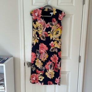 London Times cap sleeve midi dress.